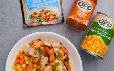 CREAMY SWEET CHILI SHRIMPS WITH CORN AND CARROTS